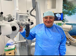 Professor Vincenzo Albanese | Specialista in Neurochirurgia