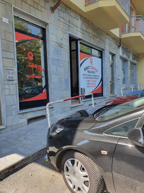 Rent Center | Noleggio auto e veicoli commerciali