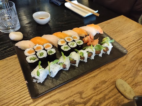 Nami Sushi Restaurant