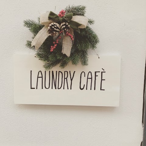 Lavanderia self service laundry cafe’