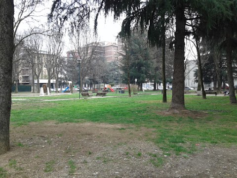 Parco Giochi di Via Visconti