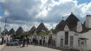 Via dei Trulli