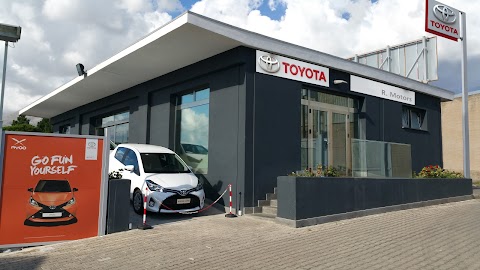 R.Motors Toyota Service Centro Revisione Auto Palermo