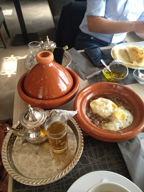 Al Riad