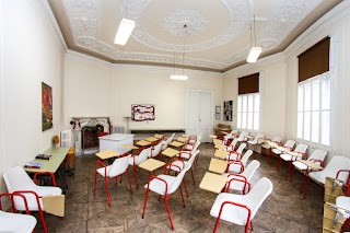 Istituto Scolastico Ugo Foscolo