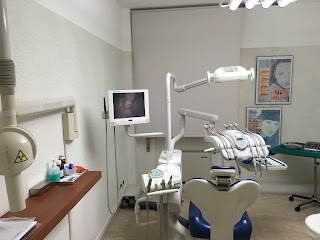 Studio dentistico specialistico dott. Massimo Barbera