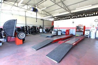 AUTOSERV.VALLELATA SRL - DRIVER CENTER PIRELLI