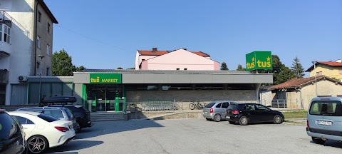 Tuš market Divača