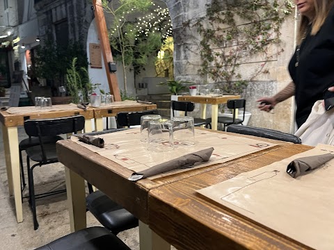 RISTORANTE 20m2 - CISTERNINO