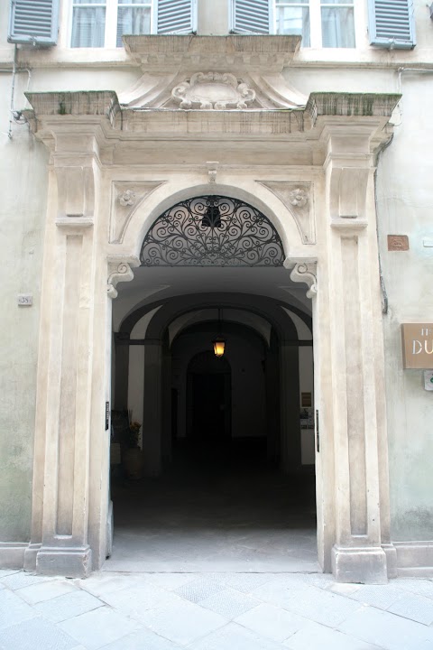 Piazza Paradiso Accommodation