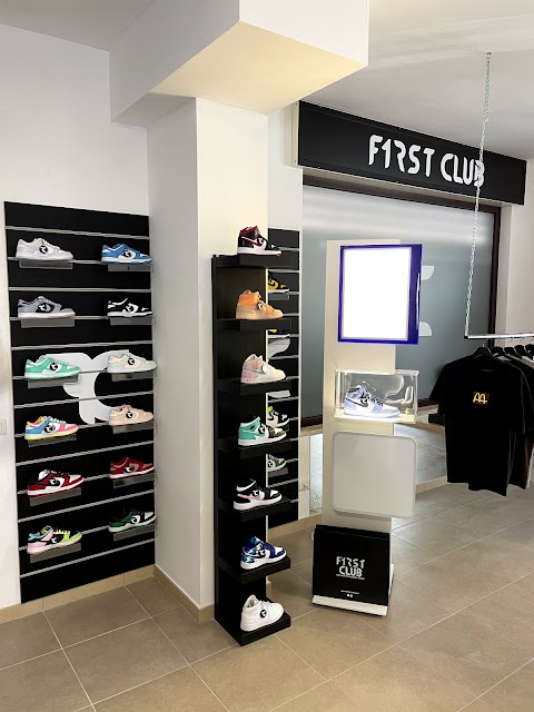 FirstClub Store