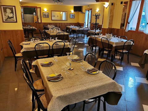 Trattoria La Pace