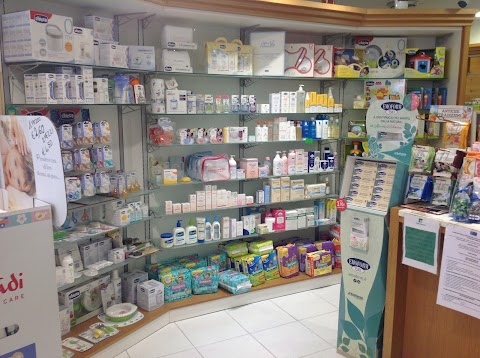 Farmacia Petra Lamporecchio