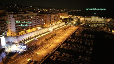 B&B La finestra sul porto