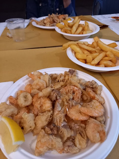 FRITTURE E SPIEDINI DI PESCE