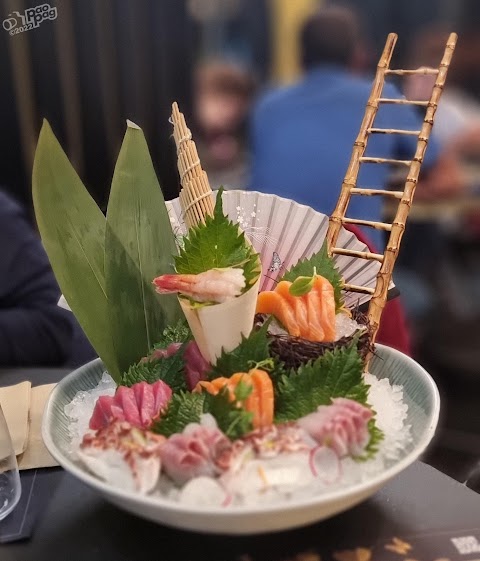 Roku Sushi