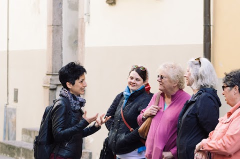 Paola Moschini Tour Guide