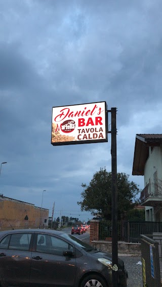 Daniel's Bar
