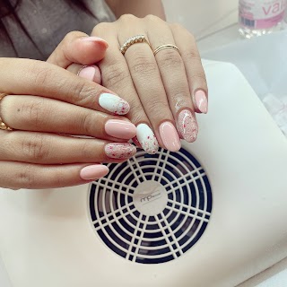 Vita one Nails & Hair