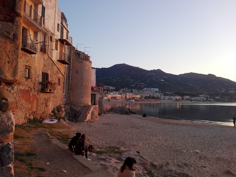 Cefalu Casello