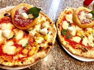 Iris pizza e cucina