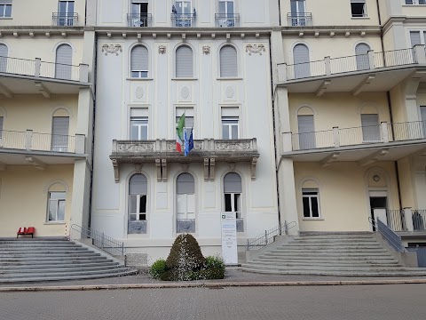 Azienda Ospedaliera Bolognini Di Seriate Ospedale A. Locatelli - Piario