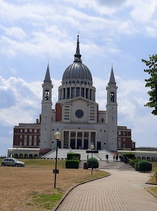 Casa Natale e Santuario di S. Giovanni Bosco