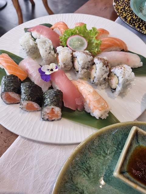 Kobe Sushi Restaurant