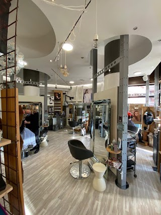 Parrucchiere Fausto Acconciature hair spa