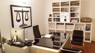 Magni Law Office