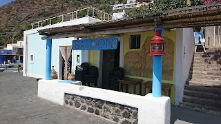 Filicudi Saloon