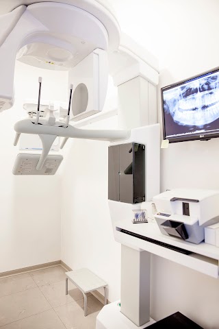 Studio Dentistico Dott. Arrigo Perondi