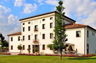 Hotel Villa Carpini