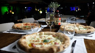 Terrazza trattoria con pizzeria