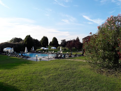 Villaggio Albergo Experia