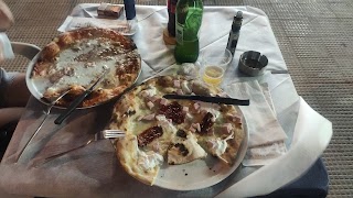 Titti Twister Pizzeria Snack Bar