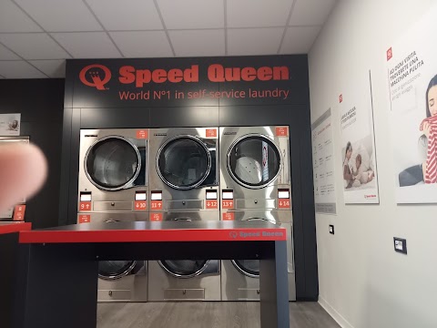 Lavanderia self service Speed Queen