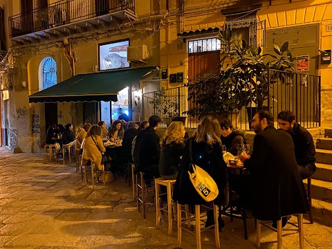 Bottega Monteleone - Vino e Aperitivo a Palermo