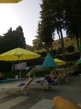 Piscina Albergo Exel