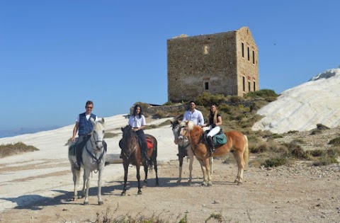 HERBESSUS A CAVALLO - CENTRO IPPICO- ESCURSIONI A CAVALLO