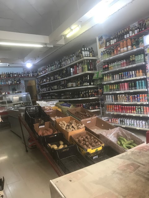 Friends Mini Market