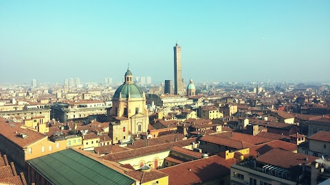 Bologna Tour Guide