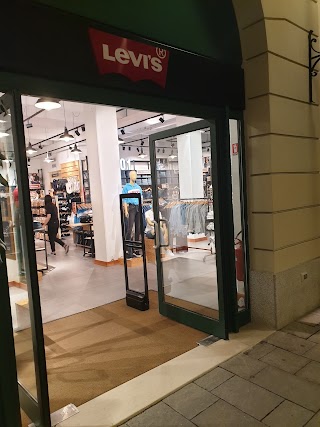 Levi’s