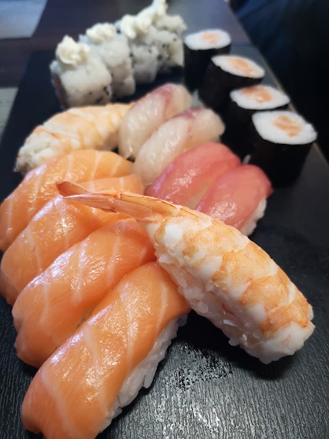 Ryo Sushi Fusion Restaurant