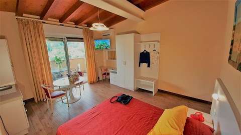 Hotel Residence Miralago Rooms & Apartments Manerba Gardasee