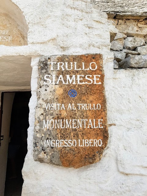 Trullo Siamese - Negozio souvenirs