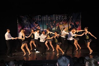 Salsabeatdance - Corsi latino americano a Milano