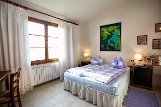 Il Rosolaccio San Gimignano B&B and Apartments