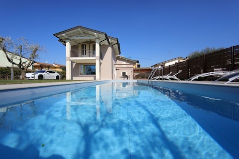 VILLA ZARINA