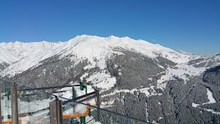 Rifugio "Andrea Petitpierre" al corno d'Aola